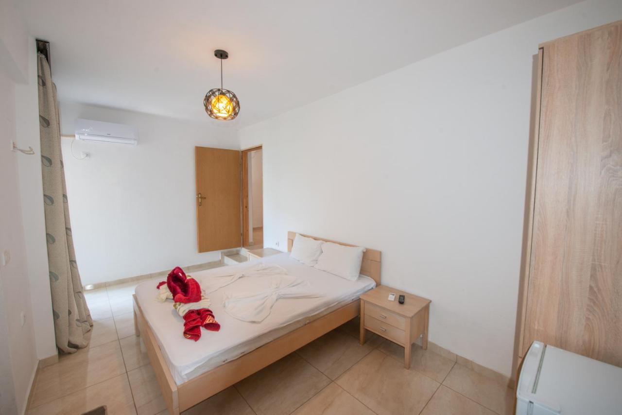 Villa Fici Ulcinj Exterior photo